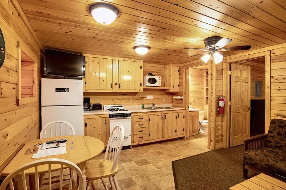 Big River Escape Riverside Cabins Buffalo City Eksteriør billede