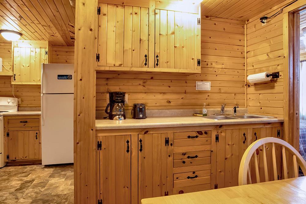 Big River Escape Riverside Cabins Buffalo City Eksteriør billede