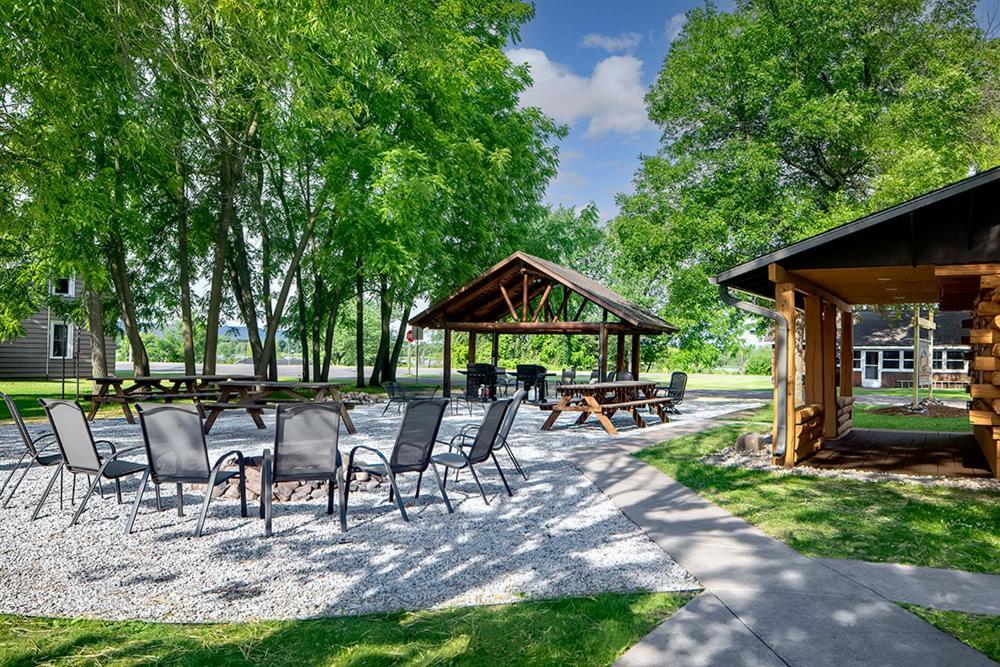 Big River Escape Riverside Cabins Buffalo City Eksteriør billede